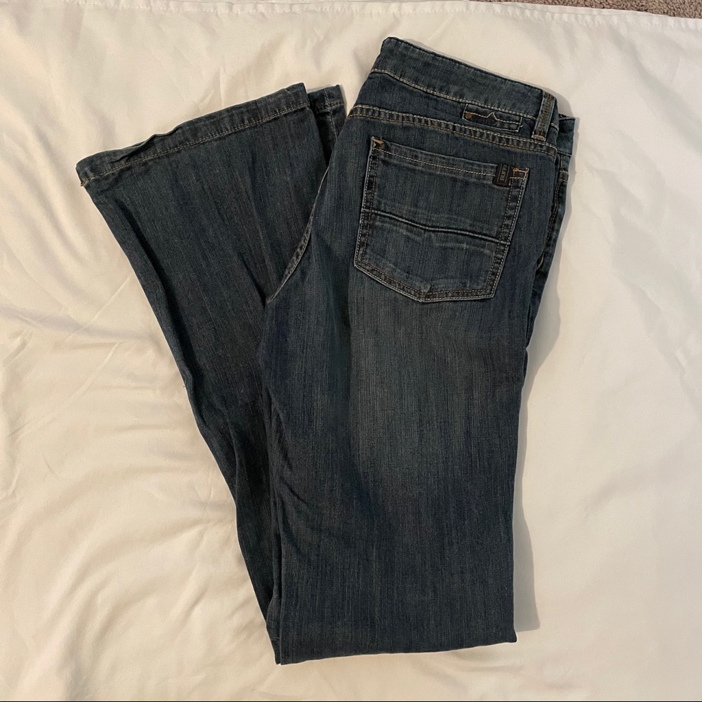 Buffalo Bootcuts
